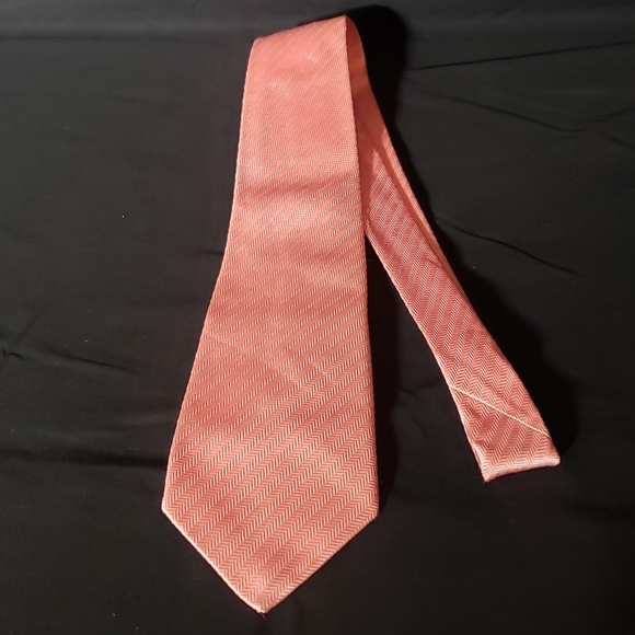 Pink Thomas Pink Made in England 100% Silk Necktie - Pink 3 3/4" x 59"I'm - Picture 4 of 6
